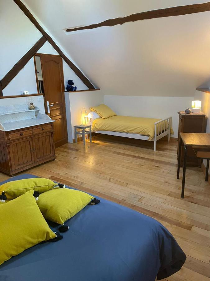 Le Logis Du Regisseur Bed & Breakfast Charny-Oree-de-Puisaye Exterior photo